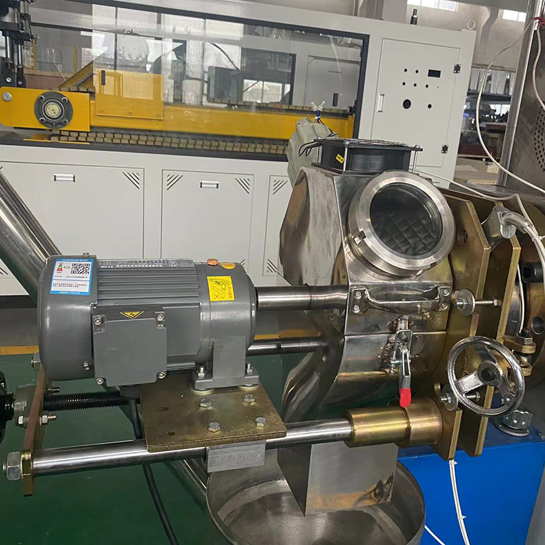 張家港65 80雙螺桿PVC硬質(zhì)造粒生產(chǎn)線(xiàn) 軟料造粒擠出機(jī)生產(chǎn)設(shè)備 粉末造粒機(jī)器